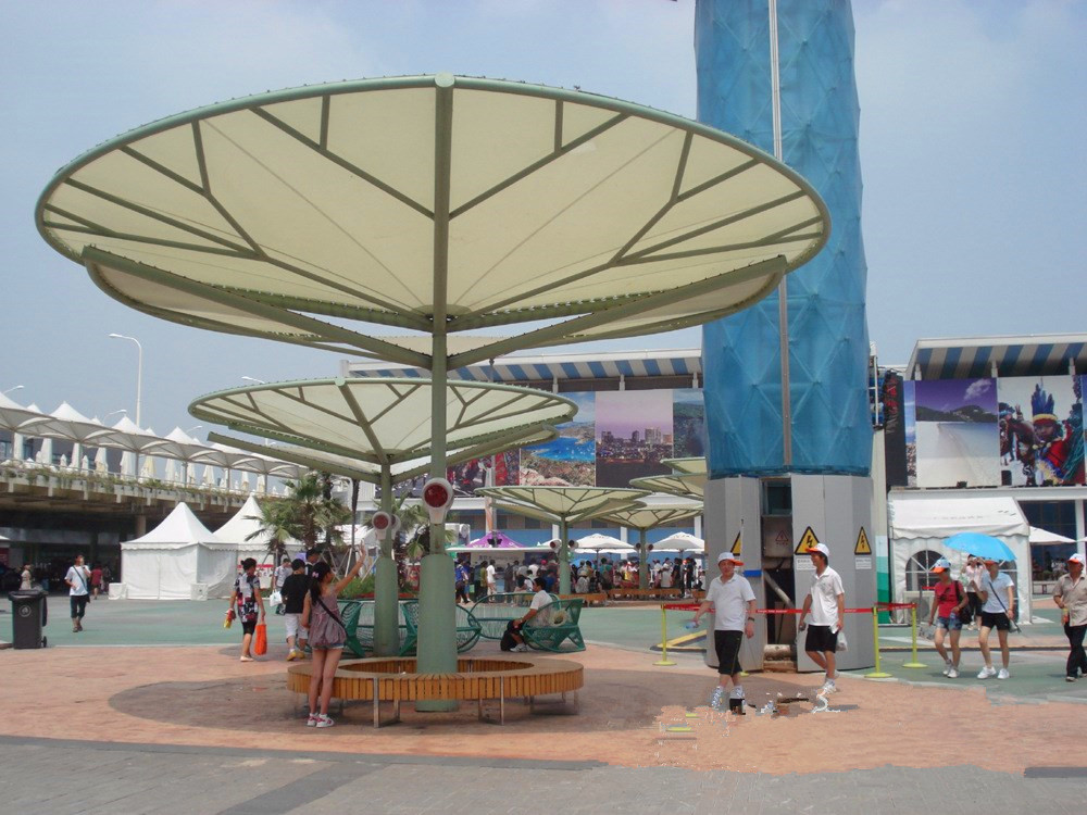 公園膜結(jié)構(gòu)景觀(guān)在應(yīng)對(duì)極端天氣與突發(fā)情況發(fā)生時(shí)，應(yīng)該如何妥善維護(hù)？邯鄲膜結(jié)構(gòu)景觀(guān)